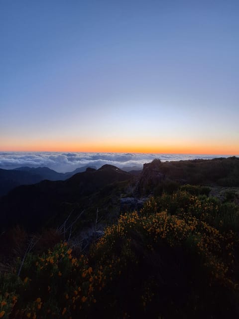 Private Sunrise Pico Areeiro and Hike (optional) - Four hours from Funchal and back
