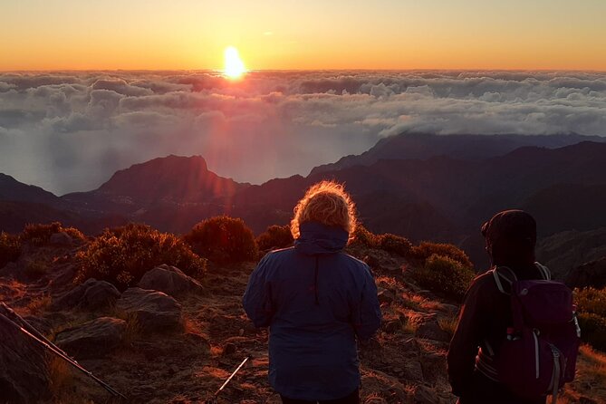 Private Sunrise Pico do Areeiro Half Day with easy levada walk - Balcões de Ribeiro Frio and the View