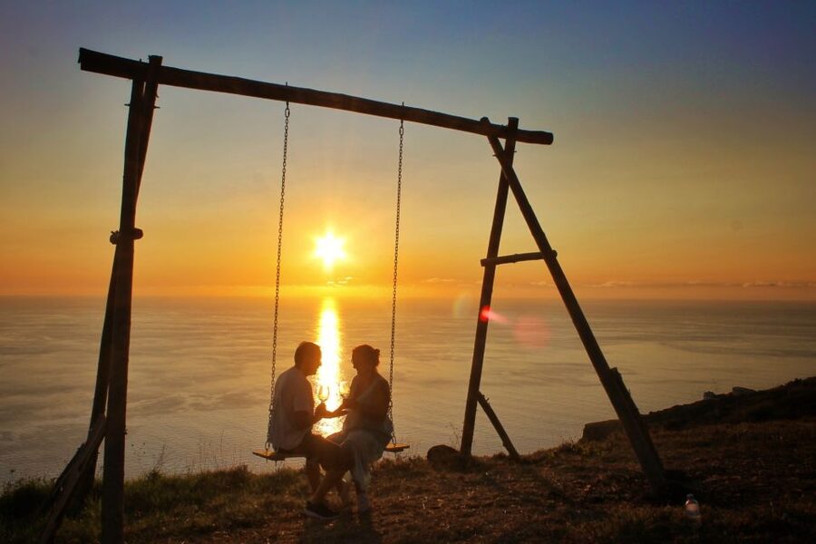 Private Swing Special place w/ Wine and Fruits 4x4 jipe tour - Cascata dos Anjos and the first photo stop