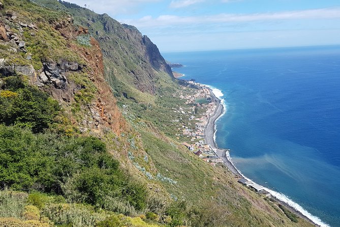 Private Tour Half-day Southwest Madeira - Ponta do Pargo Lighthouse and the Atlantic edge