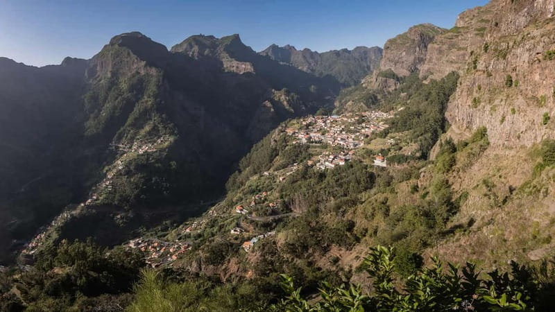 Private Vespa Tour Nun´s Valley,Câmara Lobos,CaboGirão(4hrs) - What the four-hour timing really gives you
