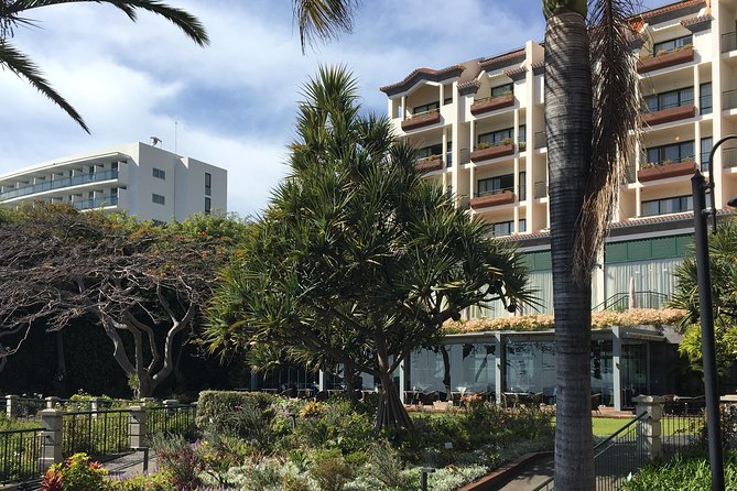 Private Walking Food Tour Around Funchal - The Private Format and Guide Attention