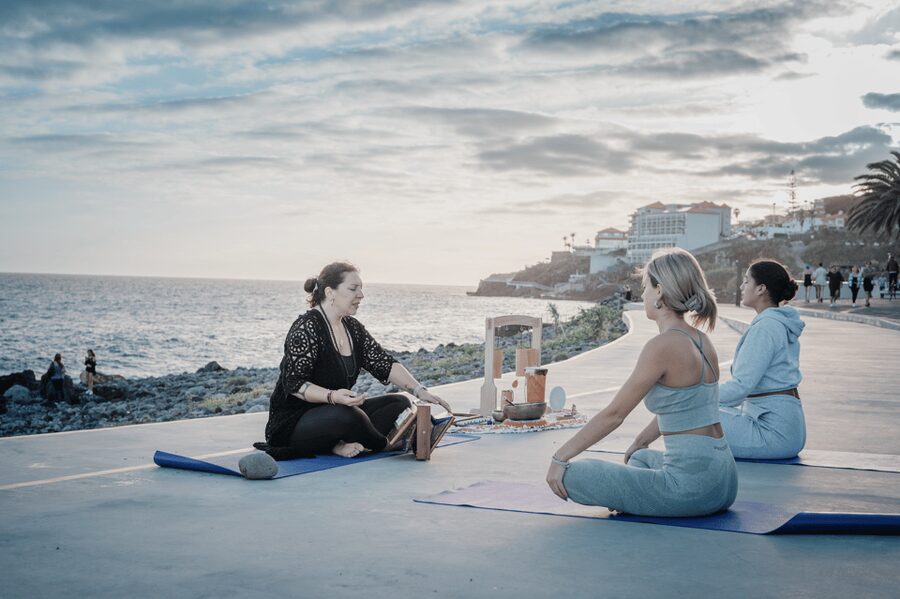 Private Yoga & Sound Bath by the Ocean - Beginning with breathing beside the Madeira coast