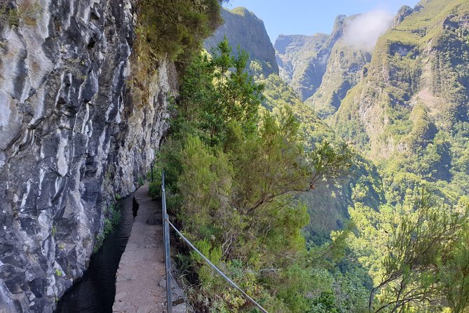 Queimadas-Caldeirão Verde - Reaching the Green Cauldron