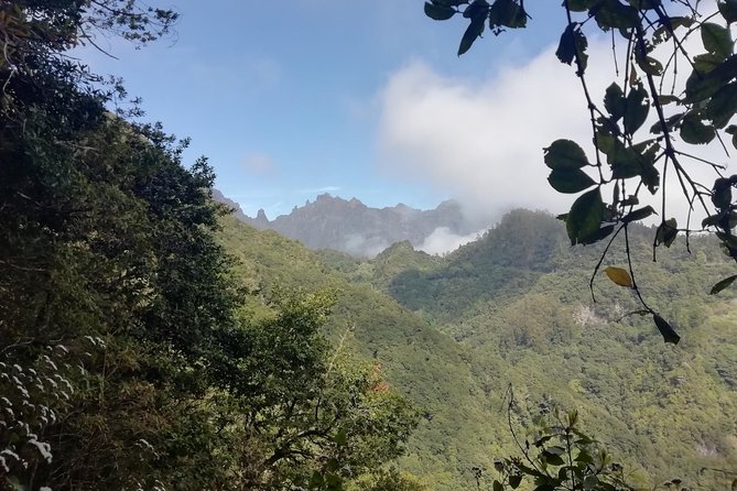 Ribeiro Frio - Portela - A guide-led walk, not a map-reading exercise