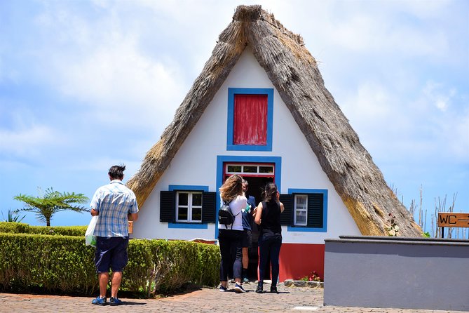 Santana / Typical Houses Tour - Pico do Arieiro at 1,818 meters