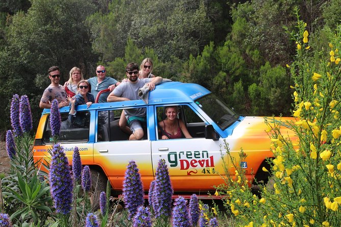 Sea Cliff & mountains Private 4x4 tour - Who will enjoy the ride most