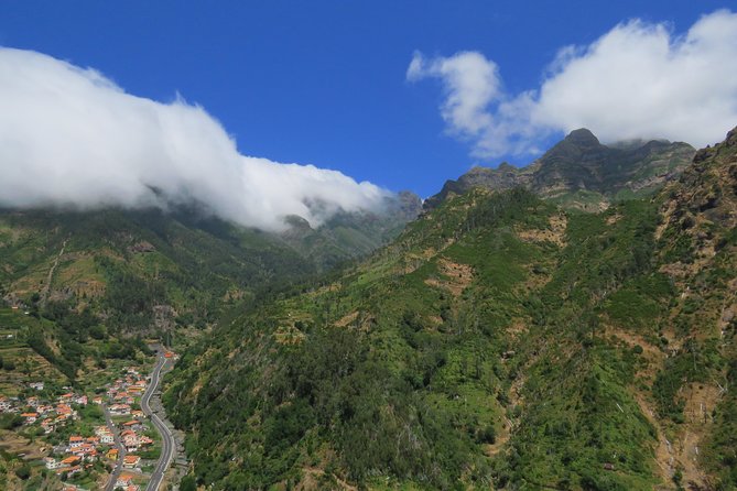 Shore Excursion - Northwest Terraces and Volcanic Pools 4x4 tour - What the 4x4 format adds