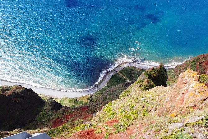 Skywalk, Amazing Views & Wine Tasting in Open Roof 4x4 Adventure - Who should book this Madeira 4x4 tour?