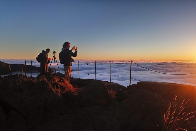 Sunrise Guided Hike PR1 Pico do Areeiro Pico Ruivo small group - Guides make the difference on a difficult route