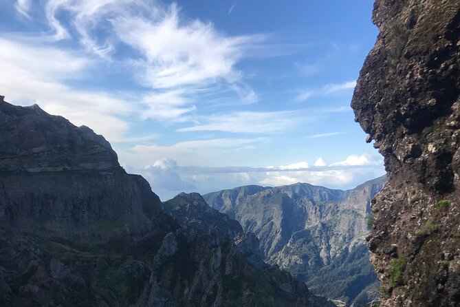 Sunrise & Hike : Pico do Areeiro to Pico Ruivo - Private Guided - The 7-kilometer crossing to Pico Ruivo