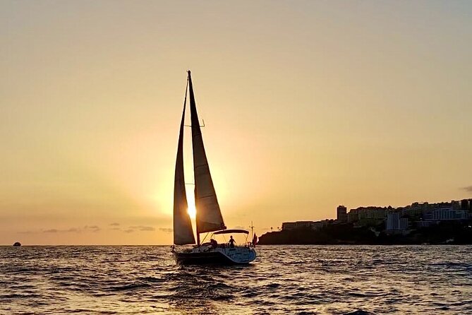 Sunrise, Sunset & Moonlight private Sailing Cruises in Madeira - Who will enjoy this most