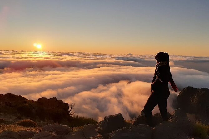 Sunrise & Walk to "Stairway to Heaven" - Pico Ruivo, picnic time, and the finish at Achadas do Teixeira