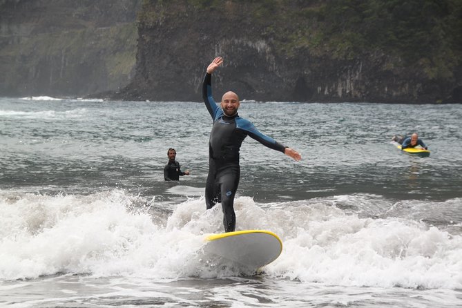 Surfing Lessons in Madeira - Starting at Fajã da Areia in São Vicente