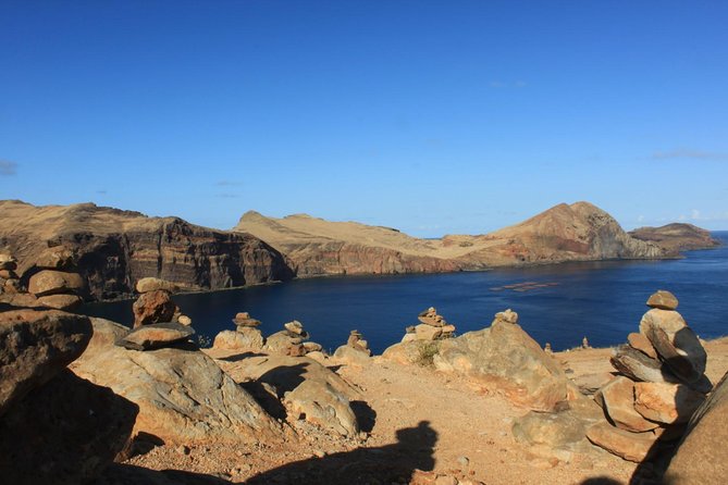 The East Tour-Pico do Areeiro,Santana & Pico do Facho Small Group - What Dino adds to the day