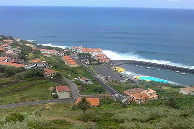 The unspoiled North East coast Tour - Santana’s A-framed houses and rural Madeira