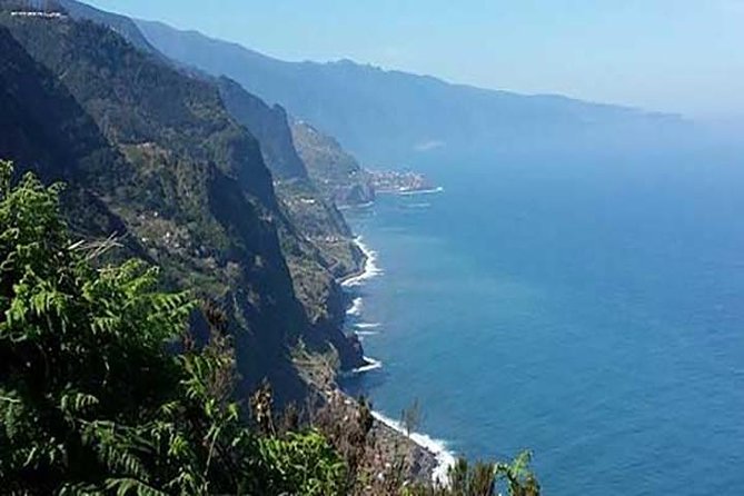 The unspoiled North East coast Tour - Eight hours in a vehicle: who will enjoy it
