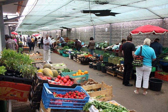 Traditional Sunday Market - Half Day Tour - 4x4 - Starting in Funchal with a small group