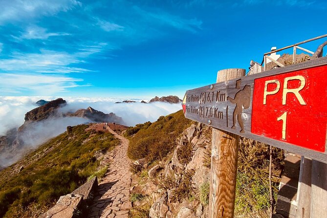 Transfer from Achada do Teixeira to Pico do Arieiro - Why this transfer matters on a Madeira hike