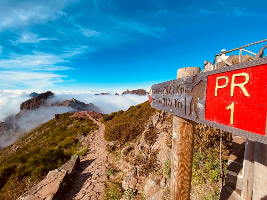 Transfer from Pico do Areeiro to Achada do Teixeira - What happens at the Pico do Areeiro pickup