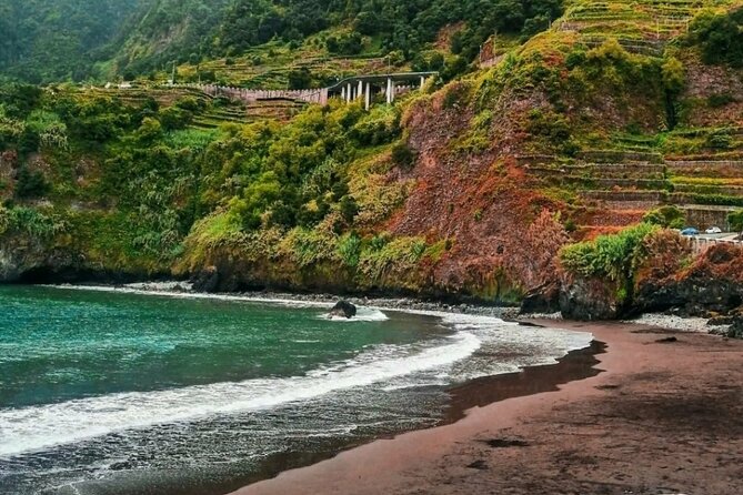 West Madeira Island Guided Tour & Fanal Mystic Forest - Seixal’s cliffs and black sand