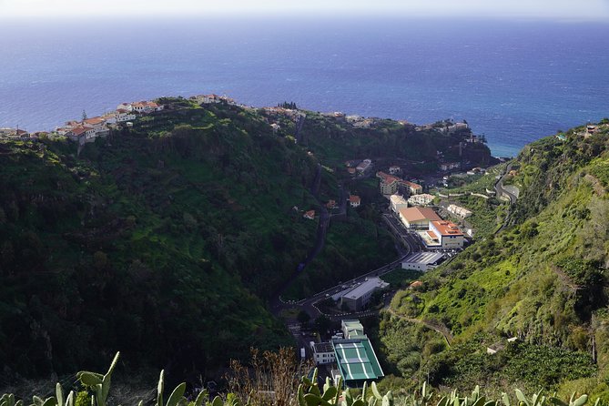 West Tour - 4x4 (Small Group) - Porto Moniz is the day’s main event