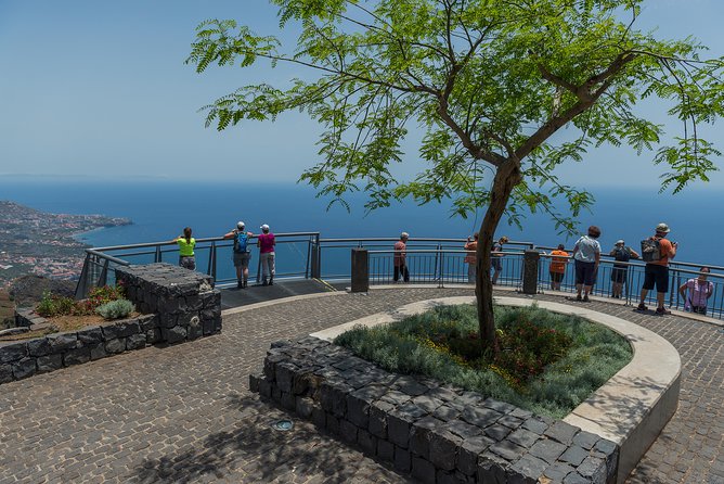 West Tour - São Vicente closes the loop with a north coast village