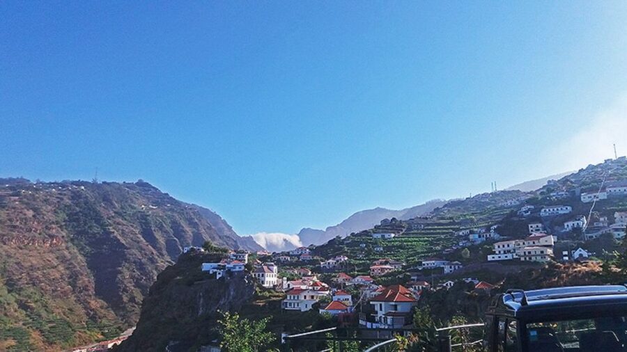 West tour - Porto Moniz VIP 4X4 Wrangler Tour 8h trip - Ribeira Brava and Ponta do Sol start the day